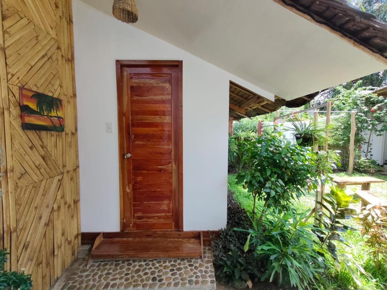 Lunazul Guesthouse San Vicente  Eksteriør bilde